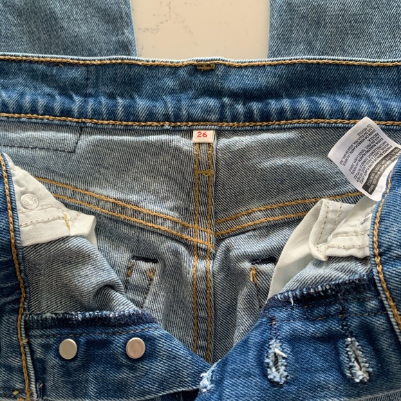 Levi’s Straight Leg Jeans NWOT - size 26 - Picture 11 of 12